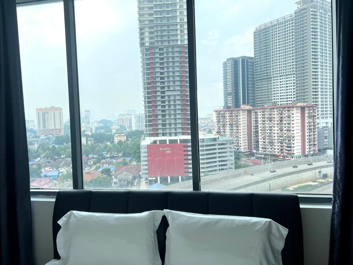 Summer Suites Klcc By Whollmark クアラルンプール エクステリア 写真