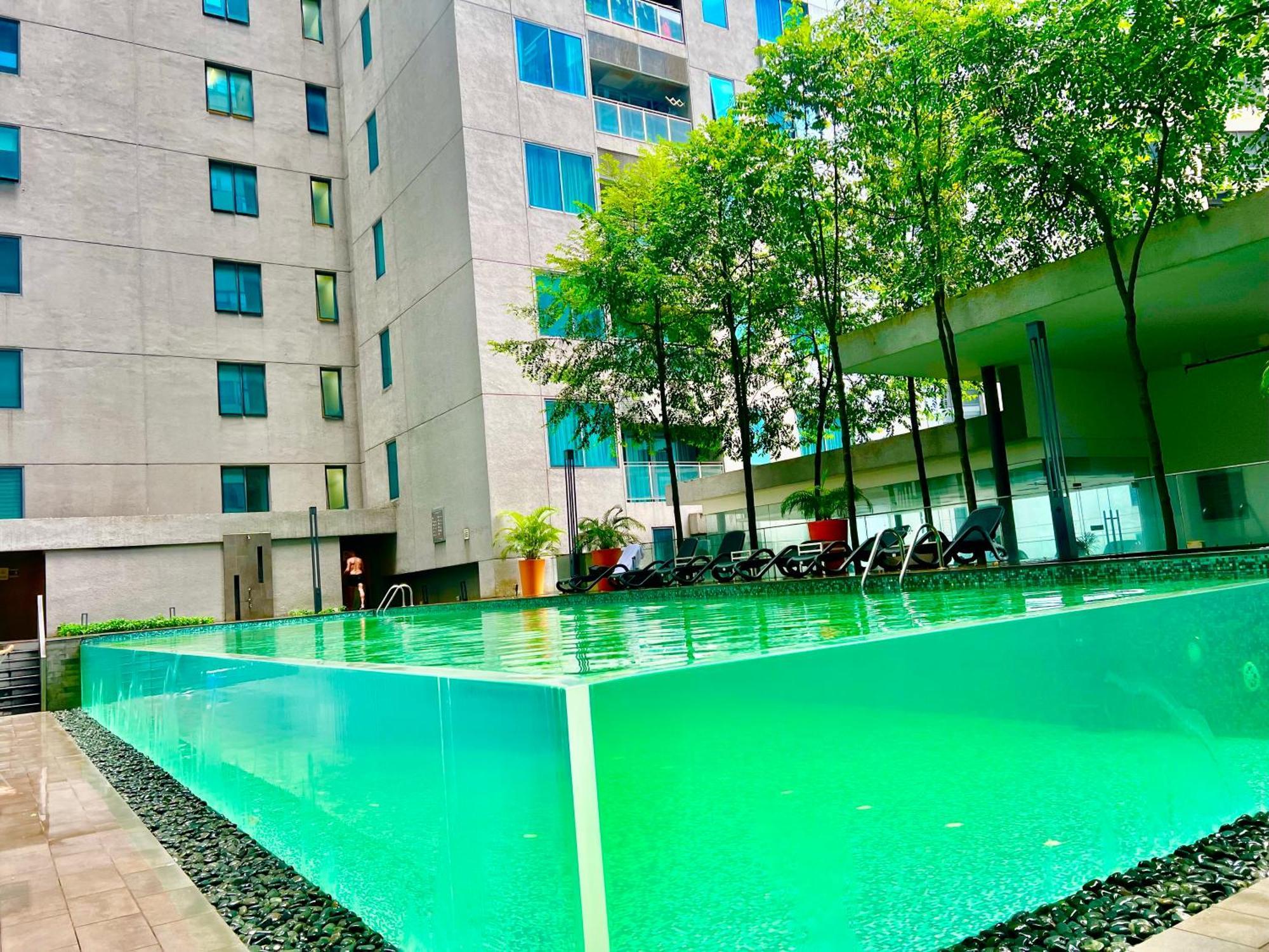 Summer Suites Klcc By Whollmark クアラルンプール エクステリア 写真