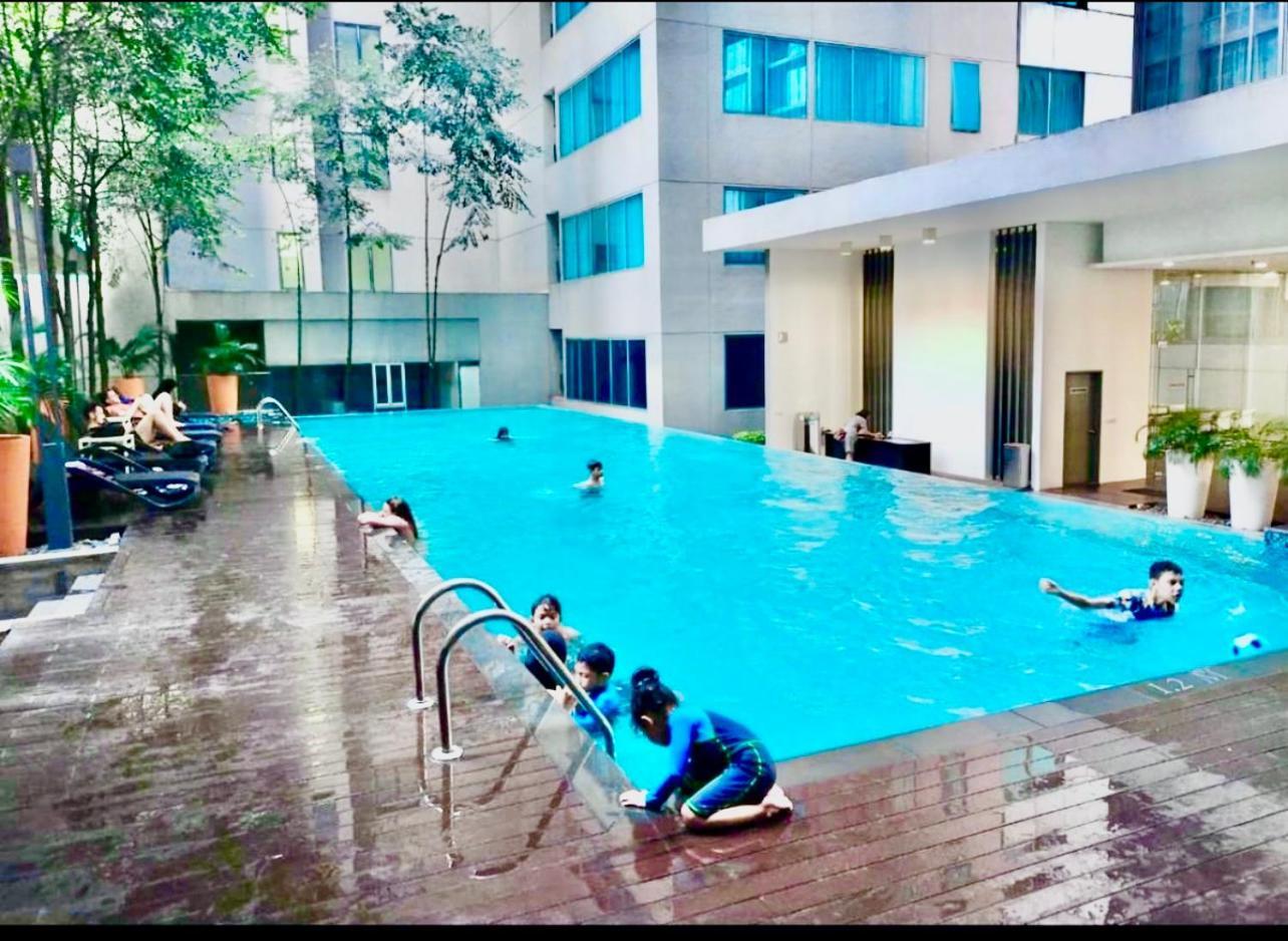 Summer Suites Klcc By Whollmark クアラルンプール エクステリア 写真